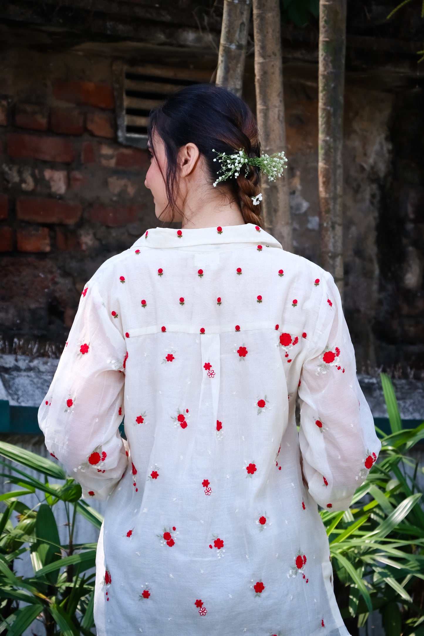 Off white chanderi red floral embroidered blooms shirt