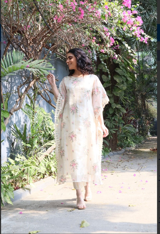 Off white Organza kaftan style tunic with embroidered floral motifs / chanderi gold weave inner and pants